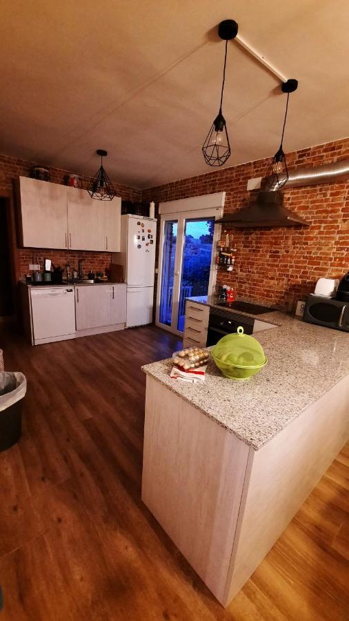 Chalet Con Piscina Y Bbq Para 10 Personas Сан-Мартин-де-Вальдейглесьяс Экстерьер фото