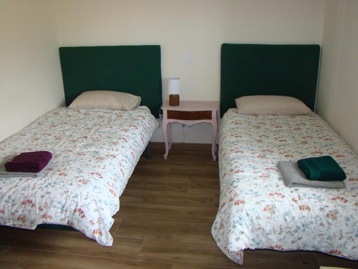 Chalet Con Piscina Y Bbq Para 10 Personas Сан-Мартин-де-Вальдейглесьяс Экстерьер фото
